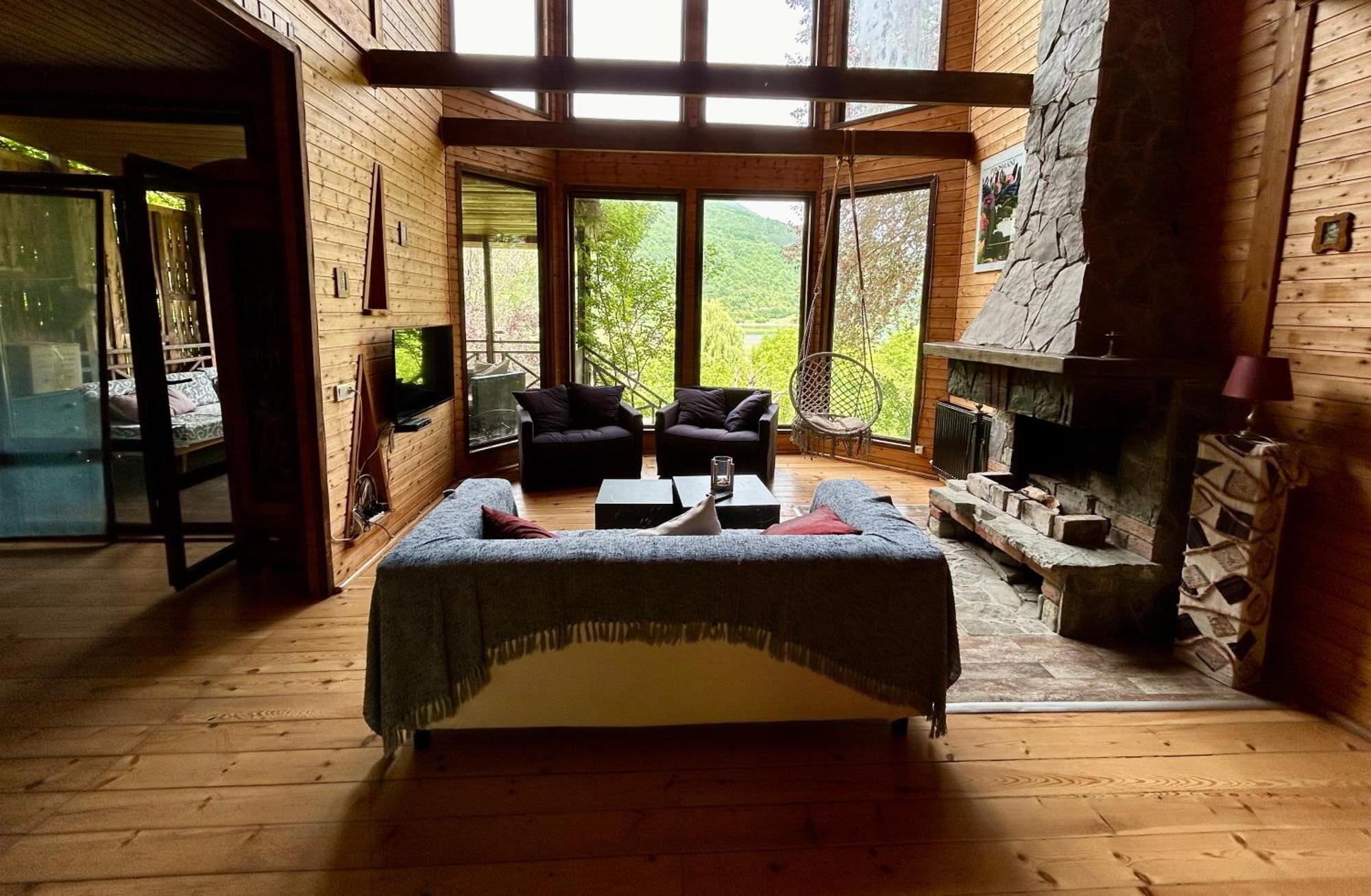 ❆Cozy, 4 Br. Villa In Ananuri❆ Exteriör bild